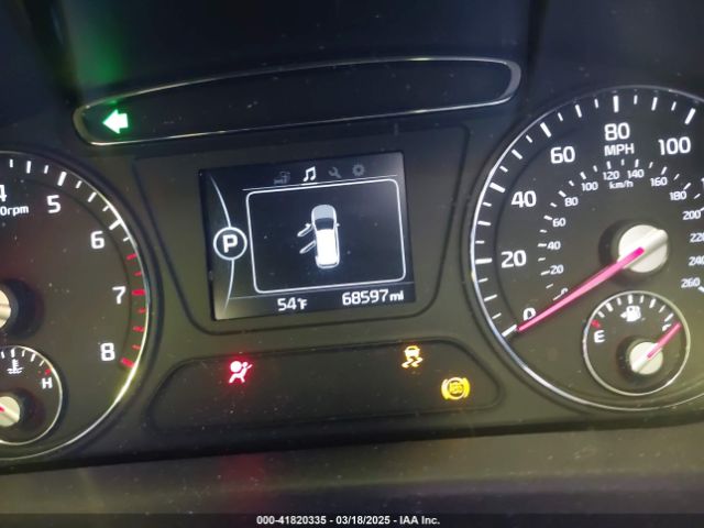 5XYPGDA50HG198290 KIA Sorento 3.3l Lx