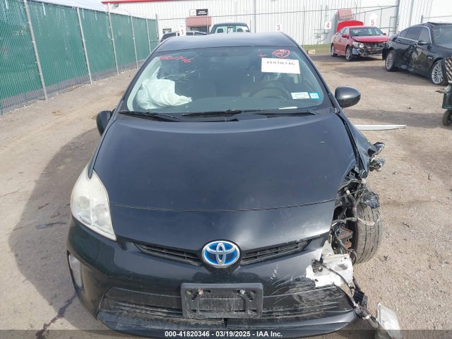 Toyota Prius Two 2014 JTDKN3DU2E0362685 Image 11