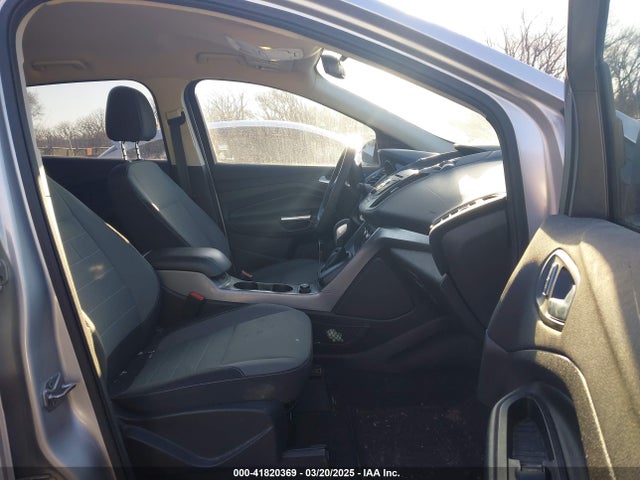 1FMCU9GX0GUB40721 Ford ESCAPE SE