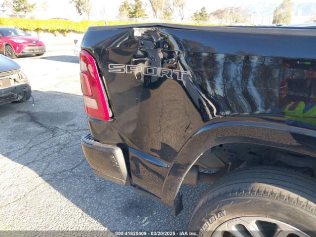 1C6SRFJT6NN392154 RAM 1500 Laramie  4x4 5'7 Box