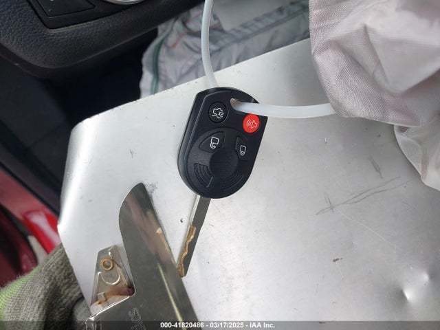 1FMCU0GD4JUD59870 Ford ESCAPE SE