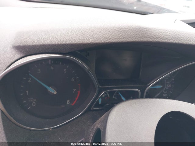1FMCU0GD4JUD59870 Ford ESCAPE SE