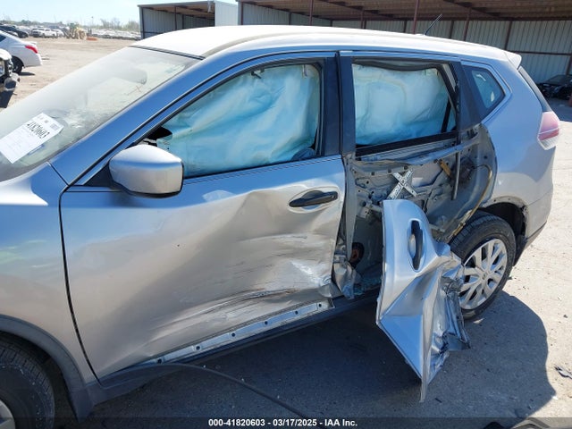 JN8AT2MT8GW011318 Nissan ROGUE S
