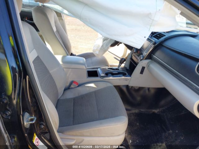 4T1BD1FK3EU102755 Toyota Camry Hybrid Le