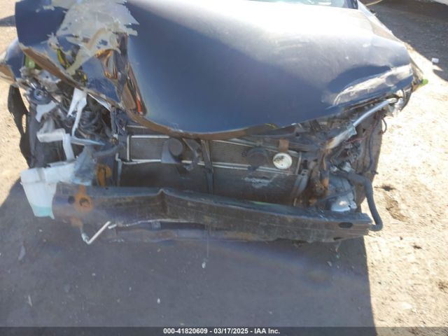 4T1BD1FK3EU102755 Toyota Camry Hybrid Le