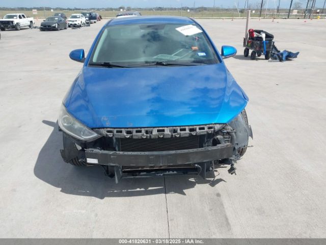 5NPD84LF3HH186827 Hyundai ELANTRA SE