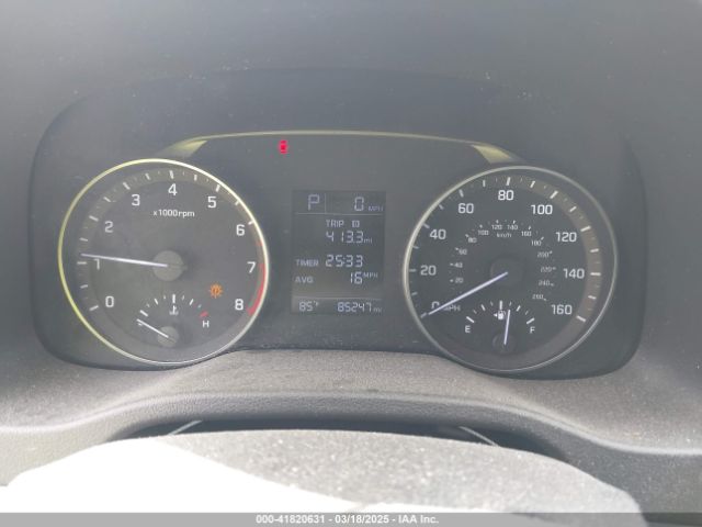 5NPD84LF3HH186827 Hyundai ELANTRA SE