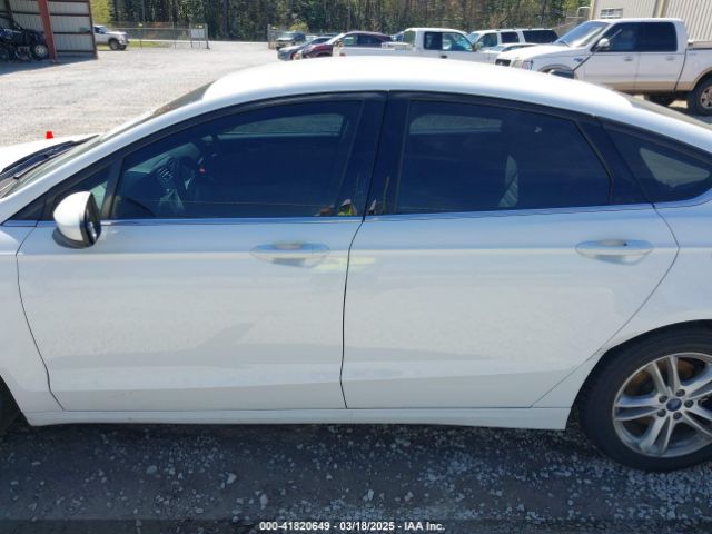 3FA6P0H77JR142828 Ford FUSION SE