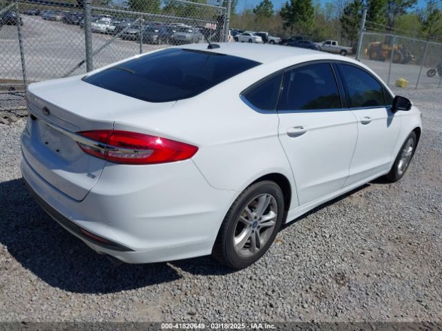 3FA6P0H77JR142828 Ford FUSION SE