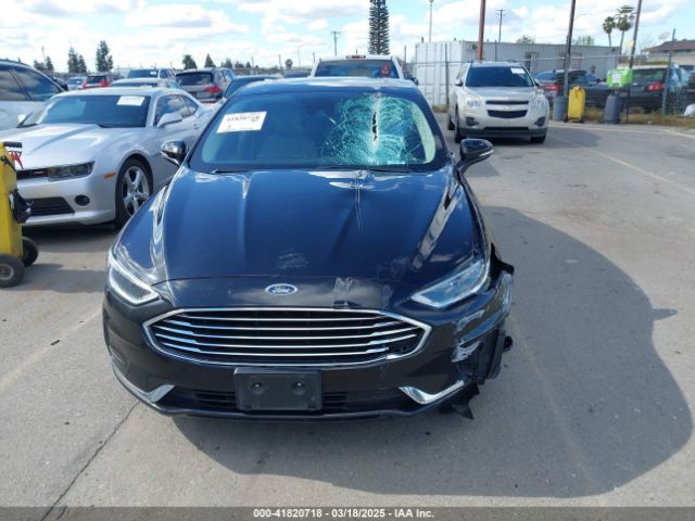 3FA6P0MU4KR242351 Ford Fusion Hybrid Sel