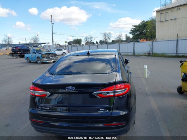 3FA6P0MU4KR242351 Ford Fusion Hybrid Sel