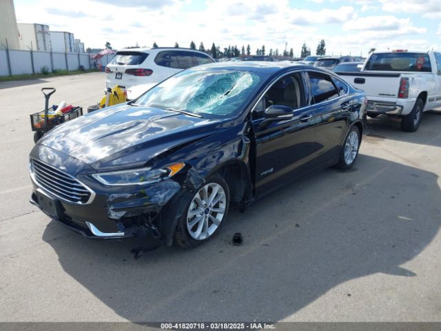 3FA6P0MU4KR242351 Ford Fusion Hybrid Sel
