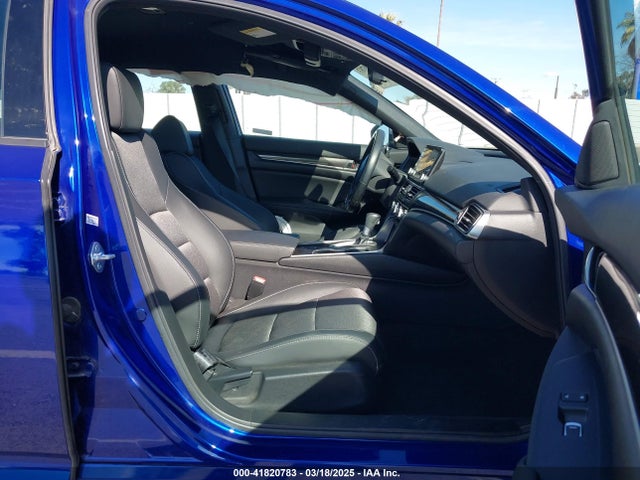 1HGCV1F33NA055258 Honda Accord Sport