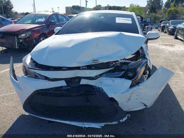 JTDEPMAEXN3016800 Toyota COROLLA LE