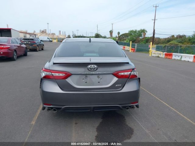 4T1B61HK1JU122343 Toyota CAMRY XSE