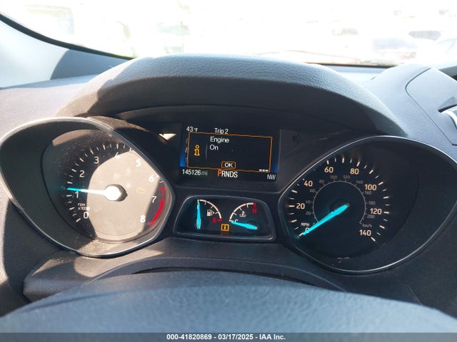 1FMCU0GD4HUE38563 Ford ESCAPE SE