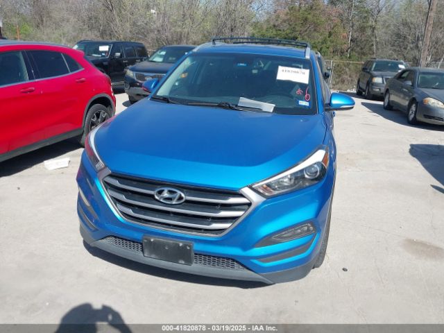 KM8J3CA40HU417147 Hyundai Tucson Se Plus