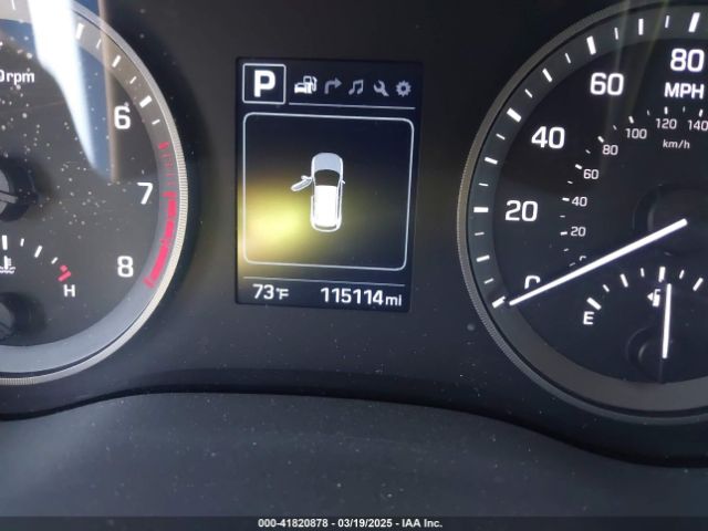 KM8J3CA40HU417147 Hyundai Tucson Se Plus