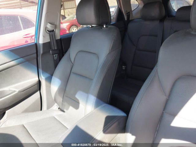 KM8J3CA40HU417147 Hyundai Tucson Se Plus