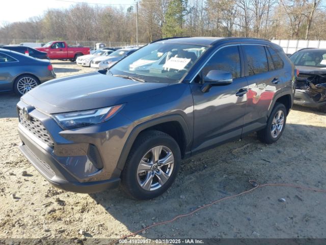 2T3W1RFV6NC209679 Toyota Rav4 Xle