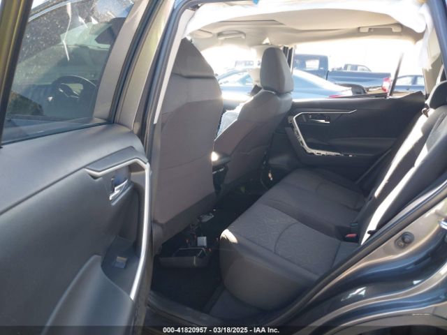 2T3W1RFV6NC209679 Toyota Rav4 Xle