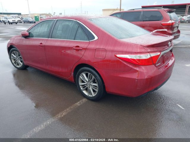 2015 TOYOTA CAMRY 4T1BF1FK0FU881981 Photo 2