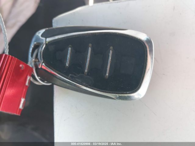 1G1ZG5ST7KF212278 Chevrolet MALIBU RS