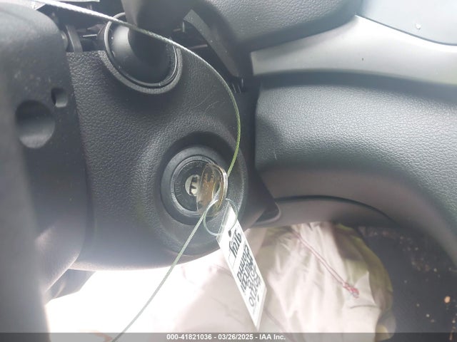 5NPD74LF9JH350235 Hyundai ELANTRA SE