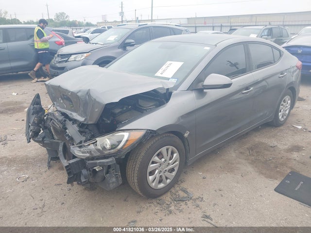 5NPD74LF9JH350235 Hyundai ELANTRA SE