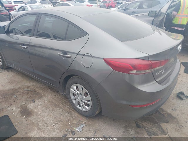 5NPD74LF9JH350235 Hyundai ELANTRA SE