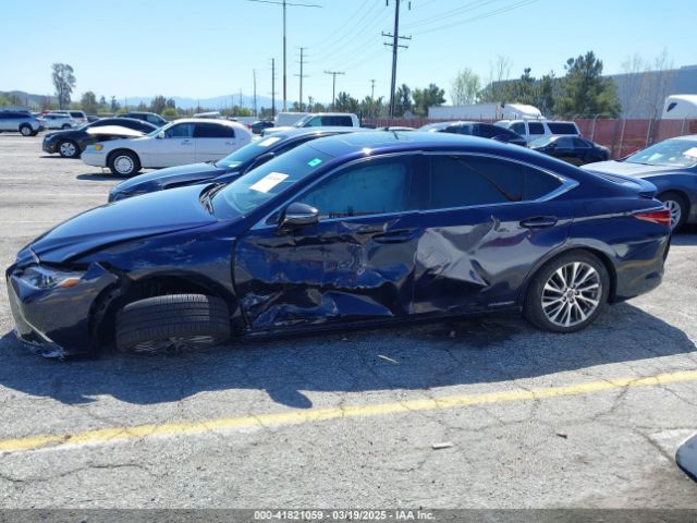 58ADA1C16MU008101 Lexus ES 300H