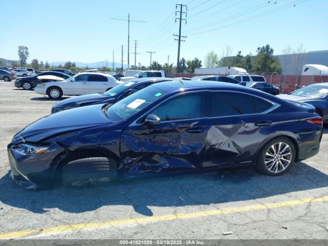 58ADA1C16MU008101 Lexus ES 300H