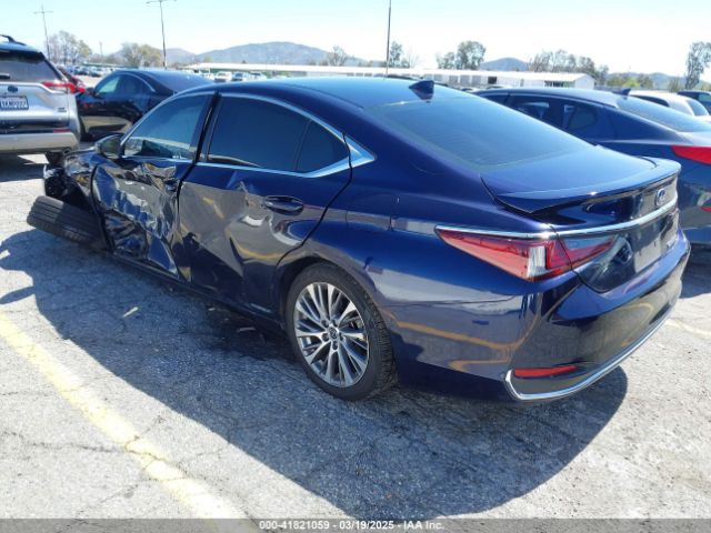 58ADA1C16MU008101 Lexus ES 300H