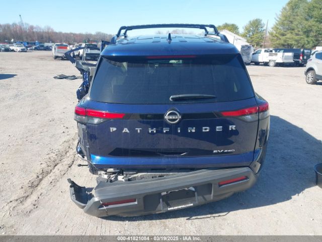 5N1DR3BC8NC217216 Nissan Pathfinder Sv 4wd