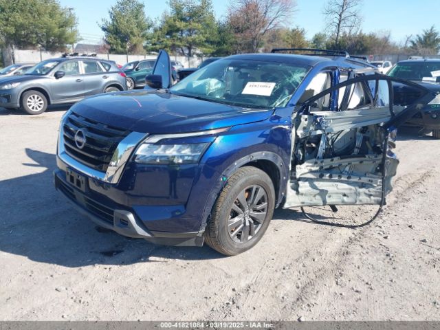 5N1DR3BC8NC217216 Nissan Pathfinder Sv 4wd