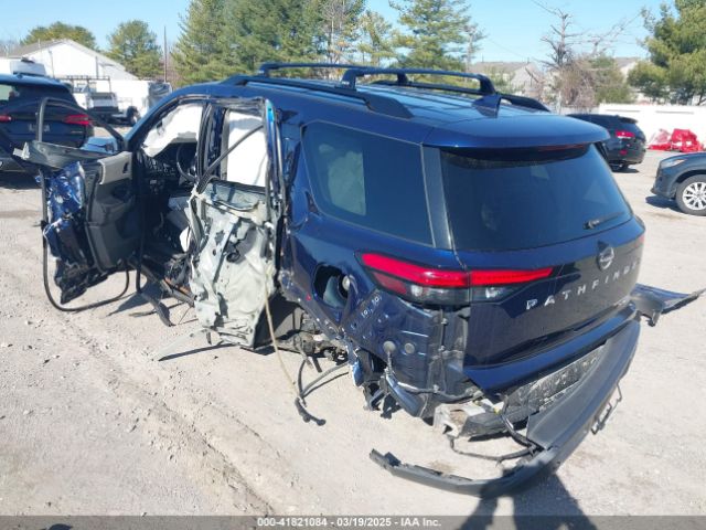 5N1DR3BC8NC217216 Nissan Pathfinder Sv 4wd
