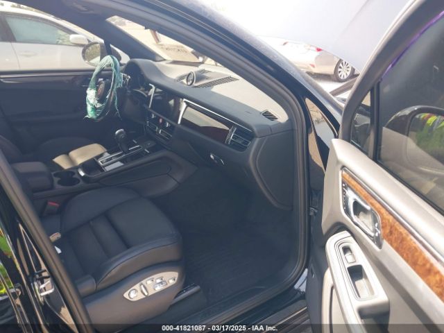WP1AA2A55RLB14867 Porsche Macan Base (pdk)/t