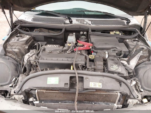2006 MINI COOPER WMWRC33506TK71183 Photo 9