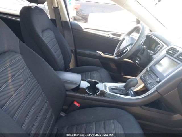 3FA6P0H78GR310730 Ford FUSION SE