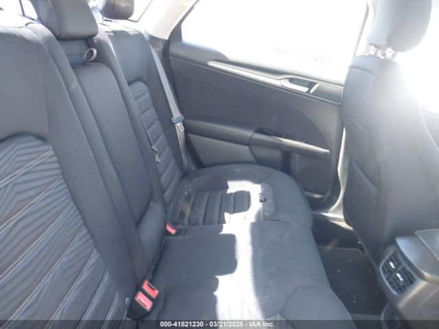 3FA6P0H78GR310730 Ford FUSION SE