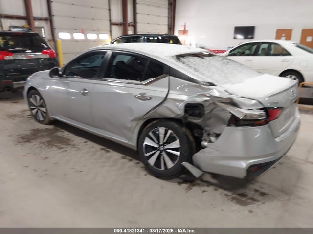1N4BL4DV2NN353921 Nissan Altima Sv Fwd