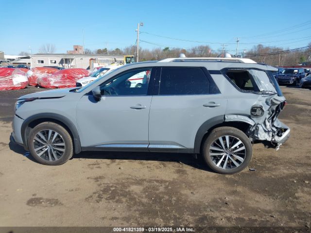 5N1DR3DJ6RC237403 Nissan Pathfinder Platinum 4wd