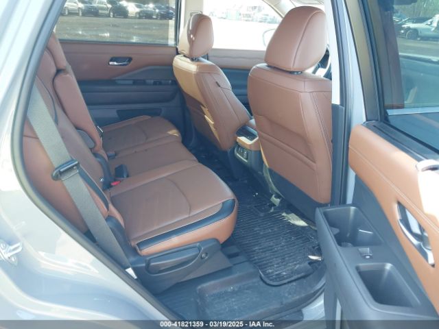 5N1DR3DJ6RC237403 Nissan Pathfinder Platinum 4wd