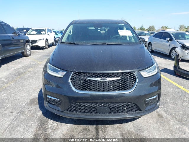 Chrysler Pacifica Touring L 2023 2C4RC1BG9PR529557 Image 13