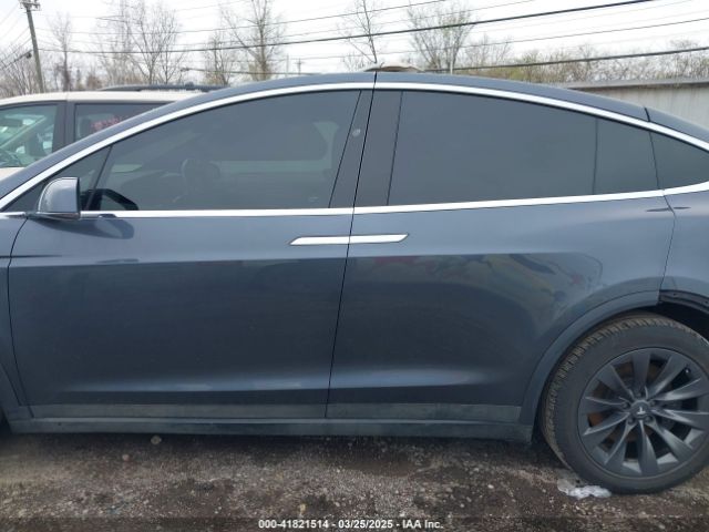 5YJXCBE22JF099970 Tesla Model X 100d/75d/p100d