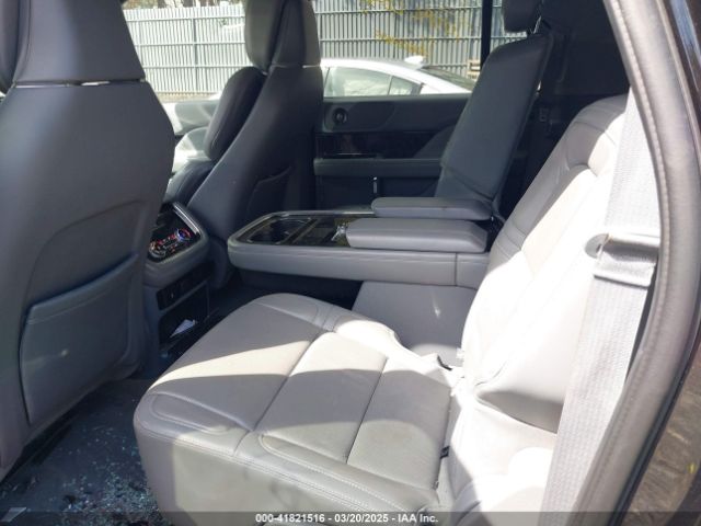 5LMJJ3LT7LEL04385 Lincoln Navigator Reserve L
