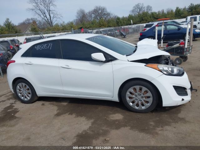 KMHD35LH1GU316545 Hyundai ELANTRA GT