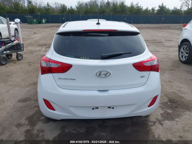 KMHD35LH1GU316545 Hyundai ELANTRA GT