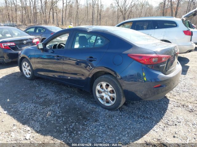 3MZBN1U77JM162467 Mazda Mazda3 Sport