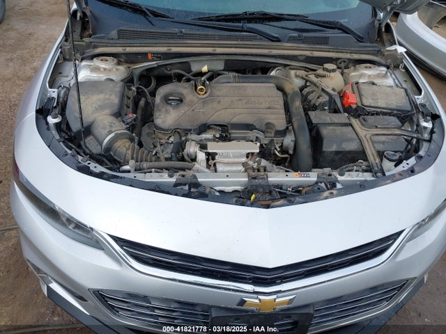 1G1ZD5ST8JF263988 Chevrolet MALIBU LT